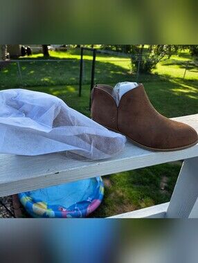 NWOT Brown Suede Ankle Booties